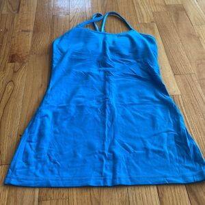 WOMEN’S lululemon tank. Blue. Size 4